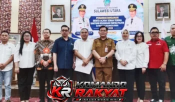 Foto bersama pengurus parpol dengan Kaban Kesbangpol Sulut Jhony Suak. (dok.istimewa)